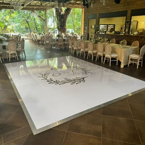 Wholesale High Glossy Interlocking Black and White Dance Floor Wedding Party Easy Lay Wooden Dance Floor for Sale