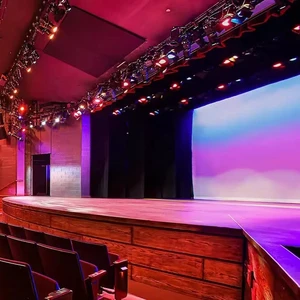 Vishow5.0 Indoor P2.604 LED Display Screen 500*1000mm Rental Cabinet Full Color LED Video Wall For Concert Events