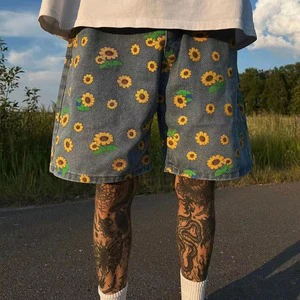 Men's Summer Blue Denim Shorts Loose Drawstring Knee-length Beach Shorts with a Street Style