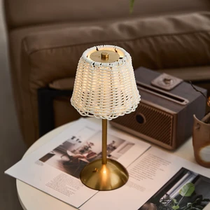 Classic Creative Metal Night Light for Reading Room Handmade Modern Vintage Rattan Bamboo Replaceable Table Lamp