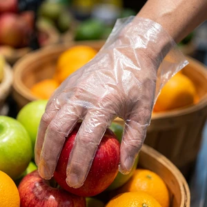 Food Grade Disposable Sterile Safety Gloves Medium White Kitchen Use Waterproof PE Material Silicone-Free Powder-Free Smooth