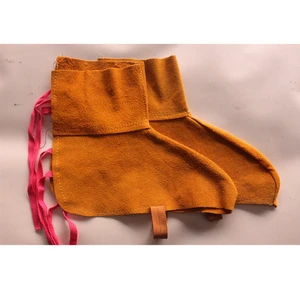 Welder's Foot Covers Second Layer Cowhide Heat Insulating Splash Proof For Welding Industry Plain Toe Safety Shoe Covers
