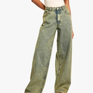 High Quality Trendy Women's Casual Mid Rise Straight Leg High Loose Denim Jeans Breathable Solid Mid Waist Denim Pants for Women