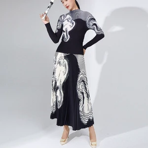 Plus Size Casual Ankle Two-piece Women's Suit Set Woven Pleated Skirt Long-sleeved Turtleneck One Set Breathable 100% Polyester
