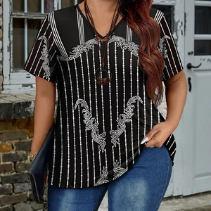 Plus Size Women's Summer V-Neck T-Shirt with Floral Print Elegant Fashion Knitted Plus Size Top