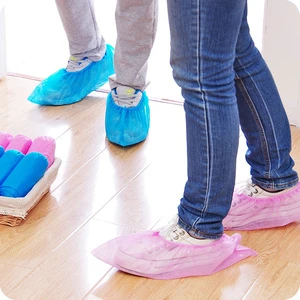 HR Eco-Friendly Disposable White PP Shoe Covers With Skidguard Extra White Plastic Coated Sole Degradable 230x420mm 100/pc
