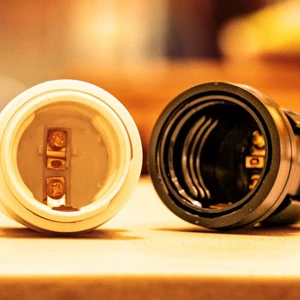 BARREL Splendid Quality 3 Ampere AC100-240V Ceiling Light Holder Top Sale 400g Load Lighting Rails Socket-5-E26 Screw Style