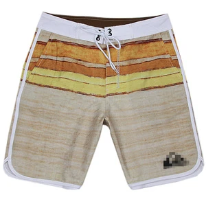 Men's Floral Pattern Quick Dry Breathable Swim Trunks 90% Polyester Beachwear