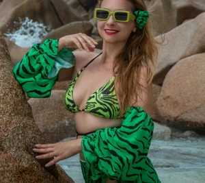 Custom Sarong Printed Sarong ODM OEM Swimsuit Coverups for Women Sarong Beach Bikini Wrap Sheer Short Skirt Chiffon Scarf