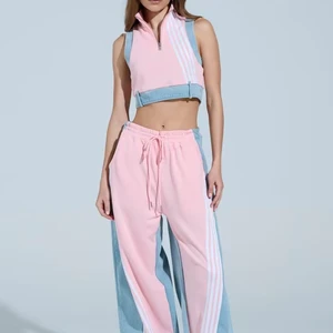 OEM Women 2 Piece Set New Casual Webbing Loose Patchwork Denim Wide-leg Pant and Sleeveless Top Two Piece Suit for Women