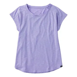 Womens minimal design T shirt clean aesthetic casual wear top for simple stylish everyday outfits