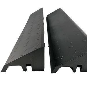 Seamless Secure Fit Brick Lights with Edge Trim Installation IP55 Rated 6000K Daylight 50000 Hours for Landscape Applications