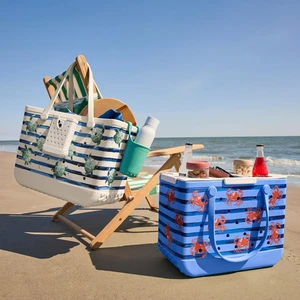 Custom Logo Printing Coastal Stripe Sea Turtle Printed EVA Beach Tote Bag Waterproof Large Capacity Summer Beach Bag Wholesale