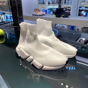 New Designer Men&Women Comfortable Chunky Running Sneakers Soft Mesh Breathable Unisex Lighted Walking Style Slip-On Sock Shoes