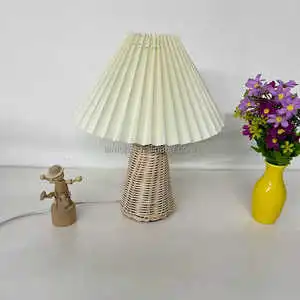 Bamboo-Woven Wood-Style Table Lamp Retro Decor Night Light Cozy Bedside Lamp for Guesthouse Bedroom Home