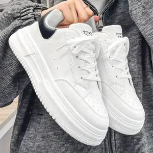 Newest Trendy Breathable Small White Shoes Versatile Thick Sole Casual Sports Shoes Men Walking Running Sneakers