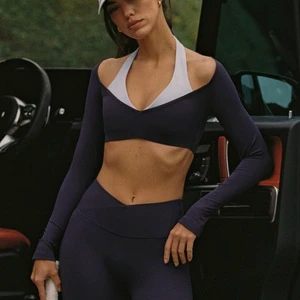 Off-the-shoulder Mock Two-piece Yoga Top Fitness Workout Yoga Tops Long Sleeve