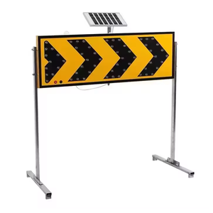 Solar LED Road Construction Guide Light Traffic Signs with Left and Right Arrow Flashing Car Arrow Light