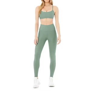 New Design Custom Logo Women's Yoga Set Lightweight Women Yoga Set Breathable Women's Yoga Set With Premium Design
