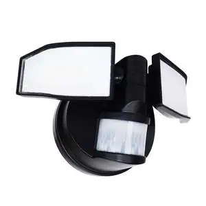 Modern 400 Lumens LED Security Light with Sensor Motion Activation IP44 Battery Powered