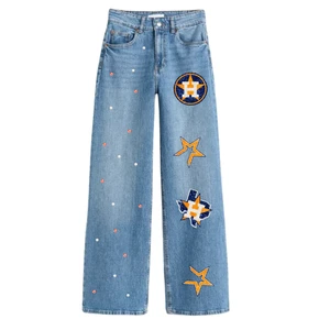 Women's Casual Denim Pants Fashionable New Arrival Latest Design with Embroidered Sequins Pearls Breathable for All Seasons