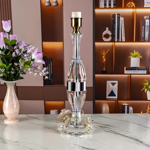 Newly Designed Long Straight Transparent Home Decoration Fashionable and Simple Glass Crystal Desk Lamp
