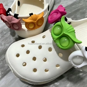 Unique and Fun LED Owl Searchlight, Ideal for Kids' Shoes and Festive Party Decorations, Stylish and Full of Fun.