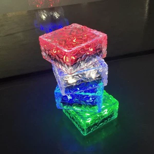 2022 Solar Garden Yard Lamp Outdoor Ground Buried Deck Inground Transparent Solar Patio Ice Cube Square Shaped Led Brick Lights