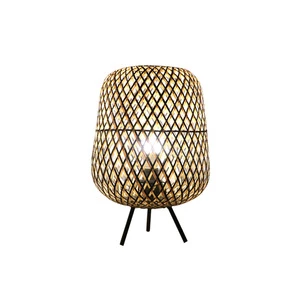 Modern Bamboo-Woven Two-Color Table Lamp with Iron Tripod Supports Hand-Woven Bedroom Bedside Lamp Wood Shade LED Light Source