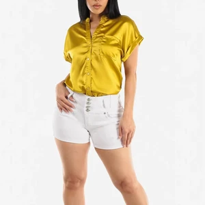 2026 Plus Size High Waist Casual Four Rhinestone Button White Denim Shorts Women Sparkly Rhinestone Pocket Stretch Summer