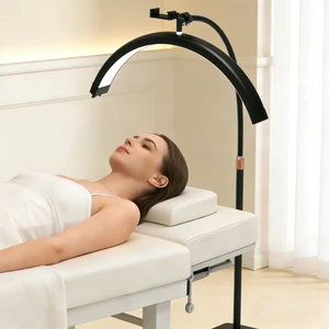 High Quality Led Adjustable Beauty Half Moon Lamp for Facial Care Video Recording Lamp