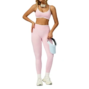 New Design Breathable Seamless Yoga Sets with Front Custom Logo Color Women's 2-Piece Crew Neck Sleeveless Yoga Clothing Set