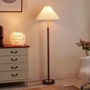 Contemporary Art Floor Lamp Metal Stand Pleated Fabric Shade Unique Design stand light for Living Room Hotel Accent