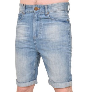 Classic mid rise denim shorts for men with wide leg opening breathable cotton and stretch fabric Quick Dry Denim Shorts for Men