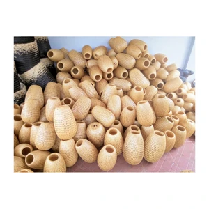 Wholesale Bamboo Lamp Handmade Bamboo Ceiling Lamp for Decoration 100% Natural Bamboo From Vietnam