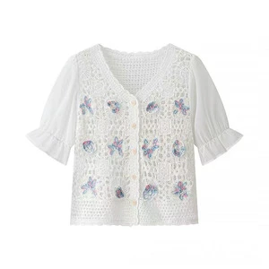 2023 Early Autumn Women's Chic Crocheted Lace Bubble Sleeves V-Neck Knitted Tops Hot Sale Retro French Style Long Short Sleeves