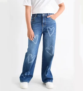 High Quality Custom Women's Wide Leg Jeans with Heart Shaped Prints Loose Stylish Blue Denim Jeans Pants for Ladies