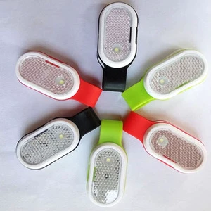 Portable Mini LED Running Light Outdoor Safety Warning Reflective Clip Light with Multifunctional Magnet for Running & Shoes