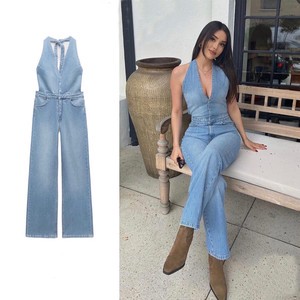 Latest Hot Selling Fashion Versatile Jean Jumpsuits Women Wide Leg Overalls Loose Strap Pants Denim Jumpsuit