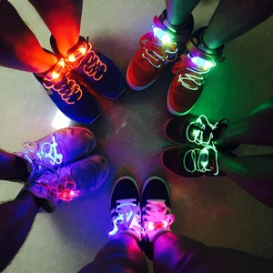 Hot Sale Round Rope Sport Running Sneaker Light Fluorescent Led Shoes Lace