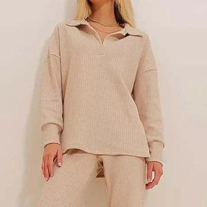 Custom Manufacturer's High Quality Casual Knitted Pullover Top Loose Long Sleeve V Neck for Spring Summer Autumn Winter Solid