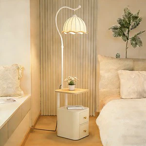 Popular Floor Lamp with Style, Artistic Design Sense for Living Room and Bedroom Sofa, Bedside Table - Body