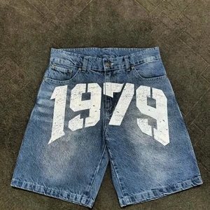 High Quality 100% Cotton Men's Denim Jeans Shorts Custom Patch Breathable Ripped Washed Raw Hem Solid Mid Waist Gym Shorts Print