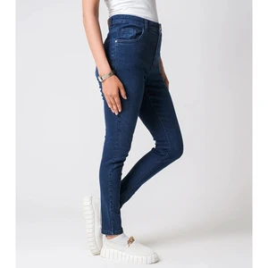 Top Rated Women Denim Jeans Designed for Modern Comfort and Timeless Fashion Appeal