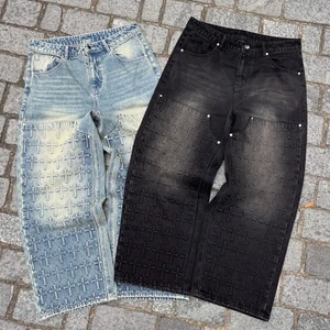High Quality Men's Light Wash Fade Black Low Rise Wide Leg Plus Size Custom Stacked Print Embossed Baggy Denim Jeans for Men