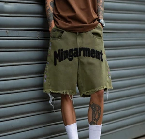 Low Price Custom Logo Men's Jeans Wholesale Streetwear Patchwork Rhinestone Vintage Boxy Distressed Plus Size Men's Denim Shorts