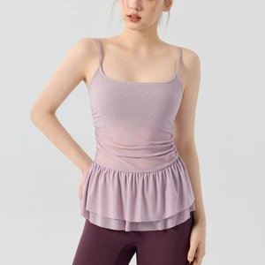 Fashionable Workout Top Breathable Elegant Gym Top Women's Pilates Yoga with Chest Pads