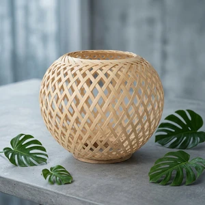 Hot-selling Japanese Zen Style Bamboo Woven Pendant Lamp Shade Made of Natural Bamboo Suitable for Tea Rooms Small Lantern Lamp