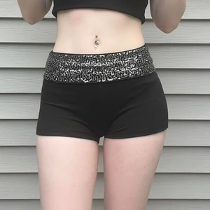 Sequin Waist Low Rise Knit Shorts Women Slim Fit Summer Streetwear Y2K Style Bottoms