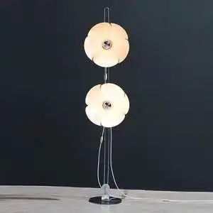 French Designer Flower Antique Petals Modern Minimalist LED Floor Lamp Button Control Adjustable Height Low Color Rendering For